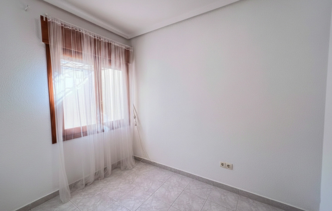 For Sale - Bungalow -  - Cuidad Quesada