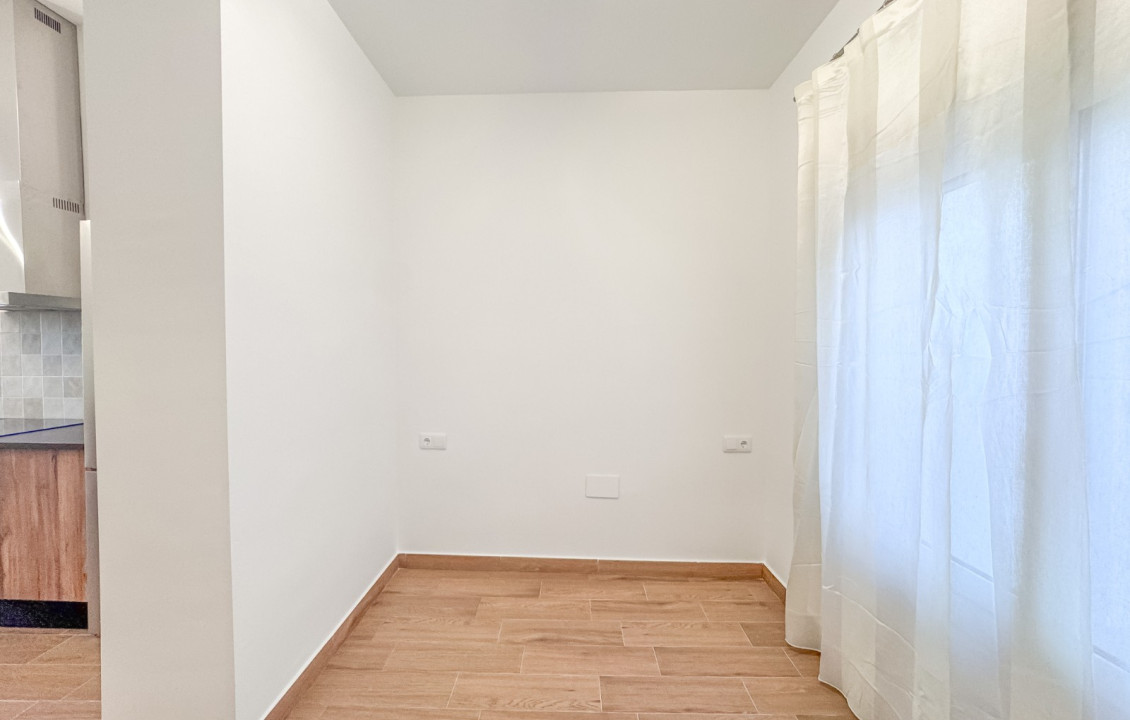 Alquiler Larga Estancia - Piso - Almoradi