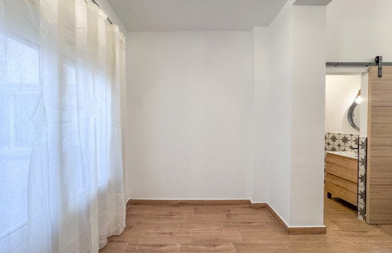 Alquiler Larga Estancia - Piso - Almoradi