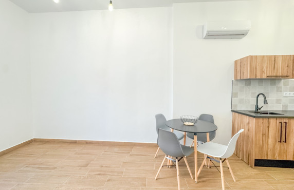 Alquiler Larga Estancia - Piso - Almoradi