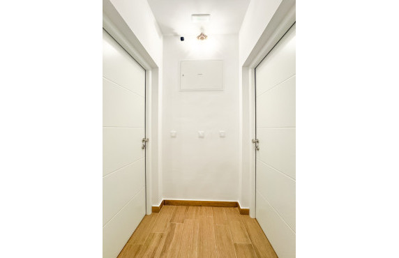 Alquiler Larga Estancia - Piso - Almoradi