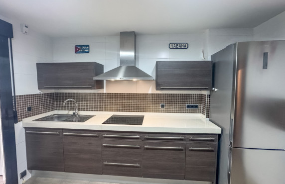 Long Rental Period - Apartment - Elche - Porcelanosa