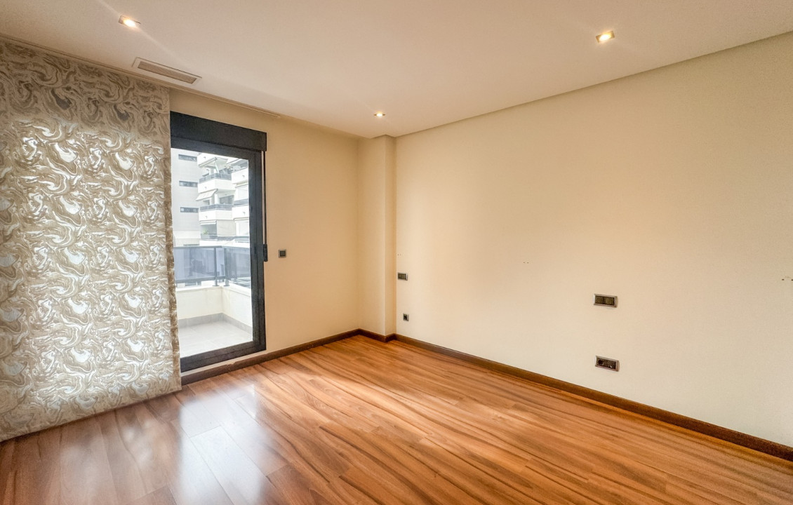 Long Rental Period - Apartment - Elche - Porcelanosa