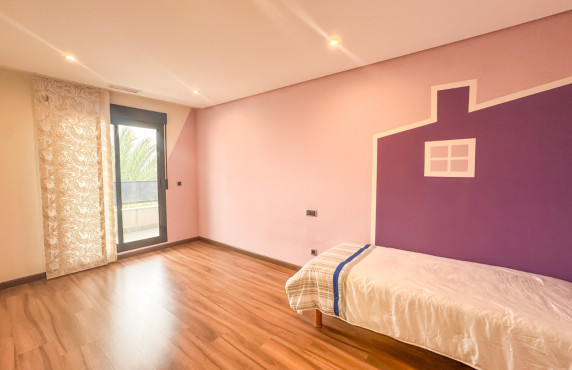 Long Rental Period - Apartment - Elche - Porcelanosa