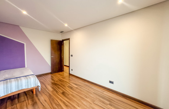 Long Rental Period - Apartment - Elche - Porcelanosa