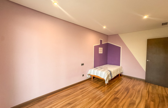 Long Rental Period - Apartment - Elche - Porcelanosa