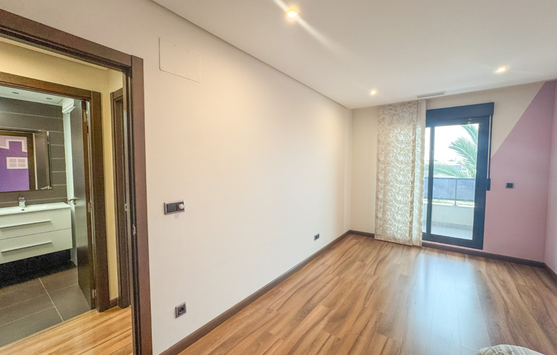 Long Rental Period - Apartment - Elche - Porcelanosa