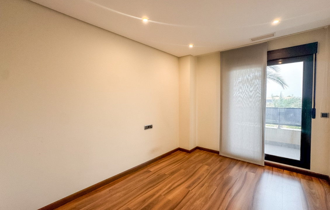 Long Rental Period - Apartment - Elche - Porcelanosa