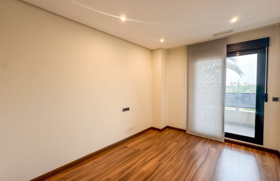 Long Rental Period - Apartment - Elche - Porcelanosa