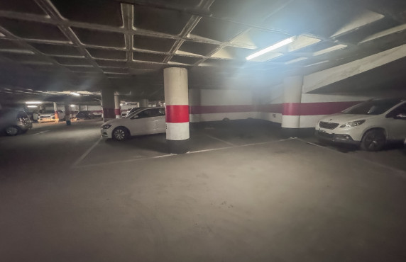 Alquiler Larga Estancia - Garaje - Elche