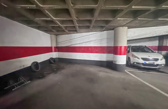 Alquiler Larga Estancia - Garaje - Elche