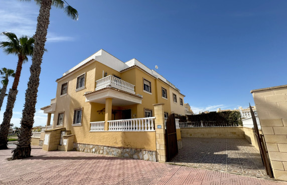For Sale - Semi Detached - Ciudad Quesada - Doña Pepa, Quesada