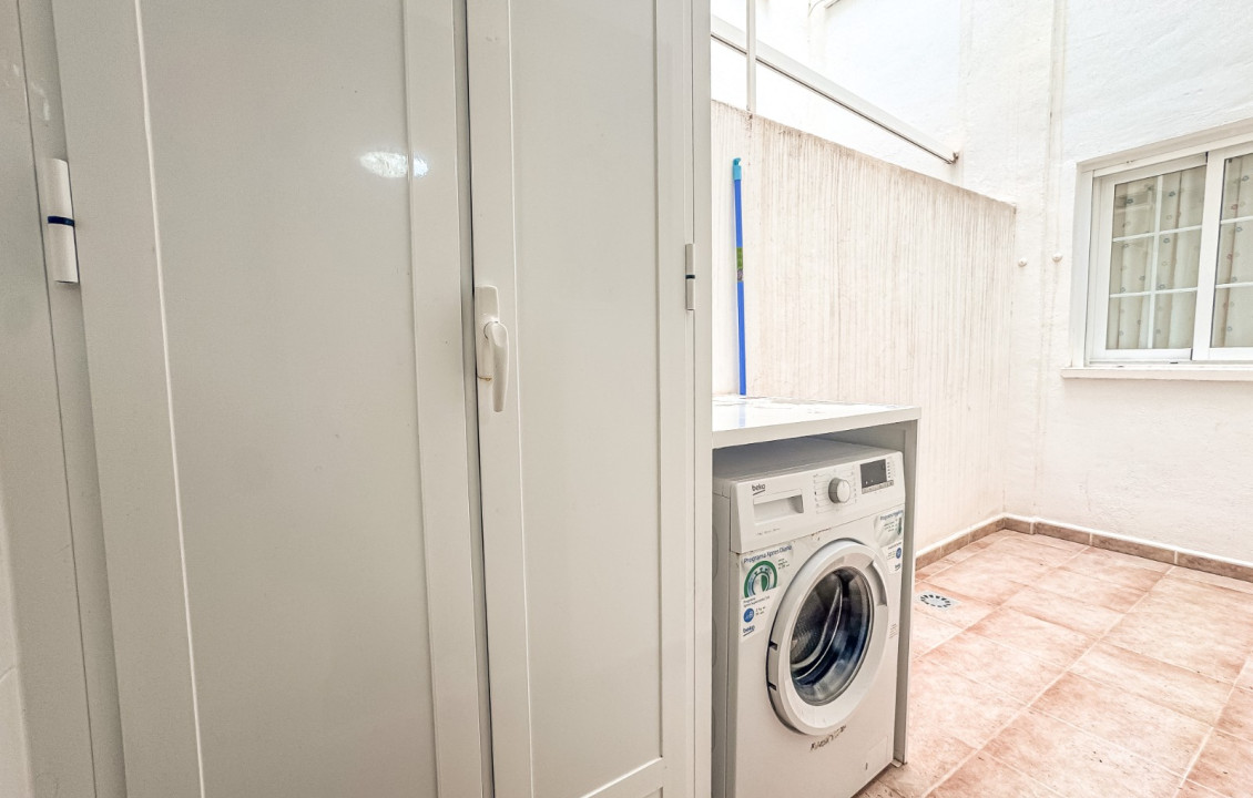 Seasonal Rental - Apartment - Santa Pola - Santiago Bernabeu