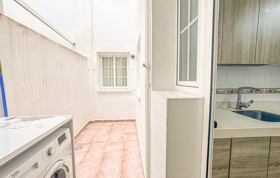 Seasonal Rental - Apartment - Santa Pola - Santiago Bernabeu