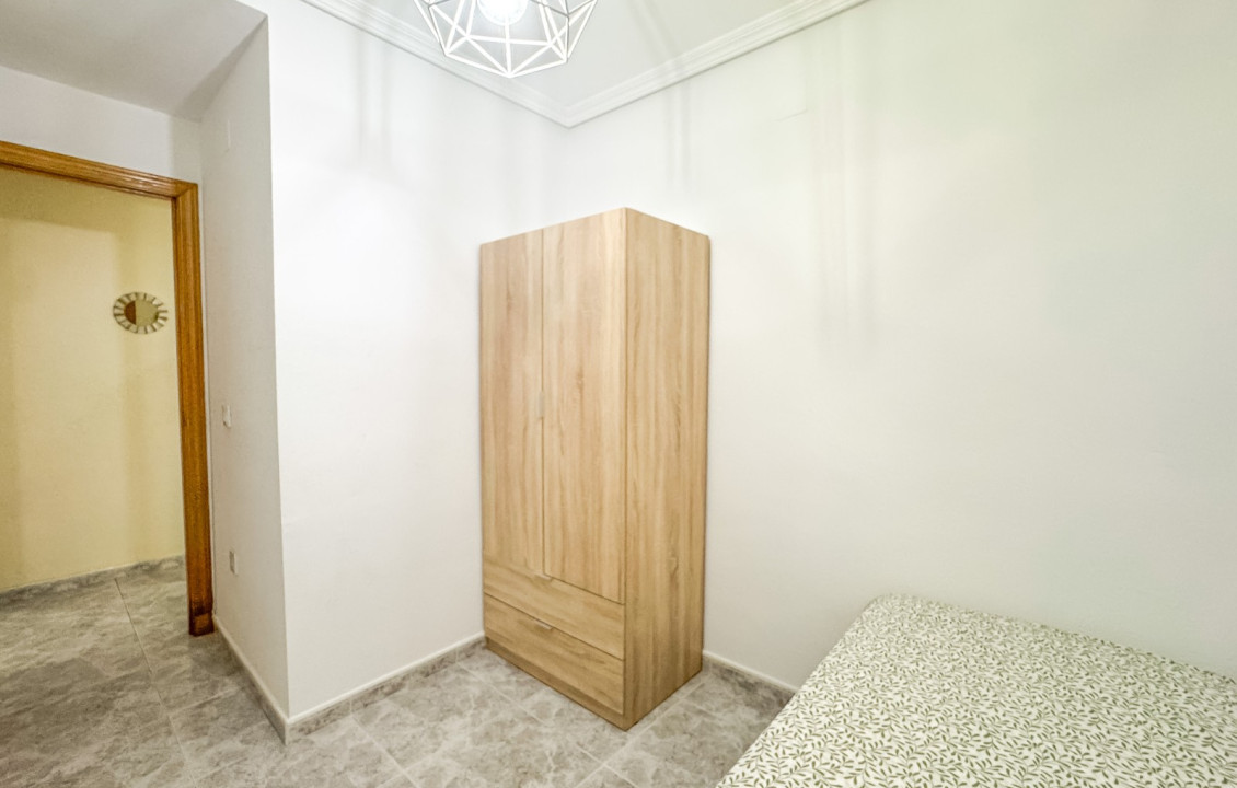 Seasonal Rental - Apartment - Santa Pola - Santiago Bernabeu