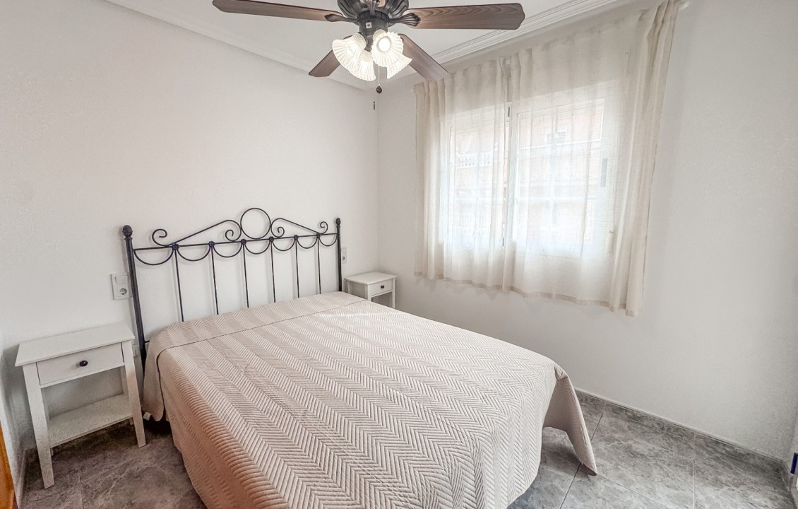 Seasonal Rental - Apartment - Santa Pola - Santiago Bernabeu