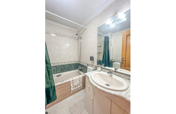 Seasonal Rental - Apartment - Santa Pola - Santiago Bernabeu