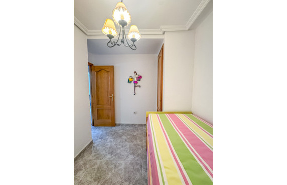 Seasonal Rental - Apartment - Santa Pola - Santiago Bernabeu