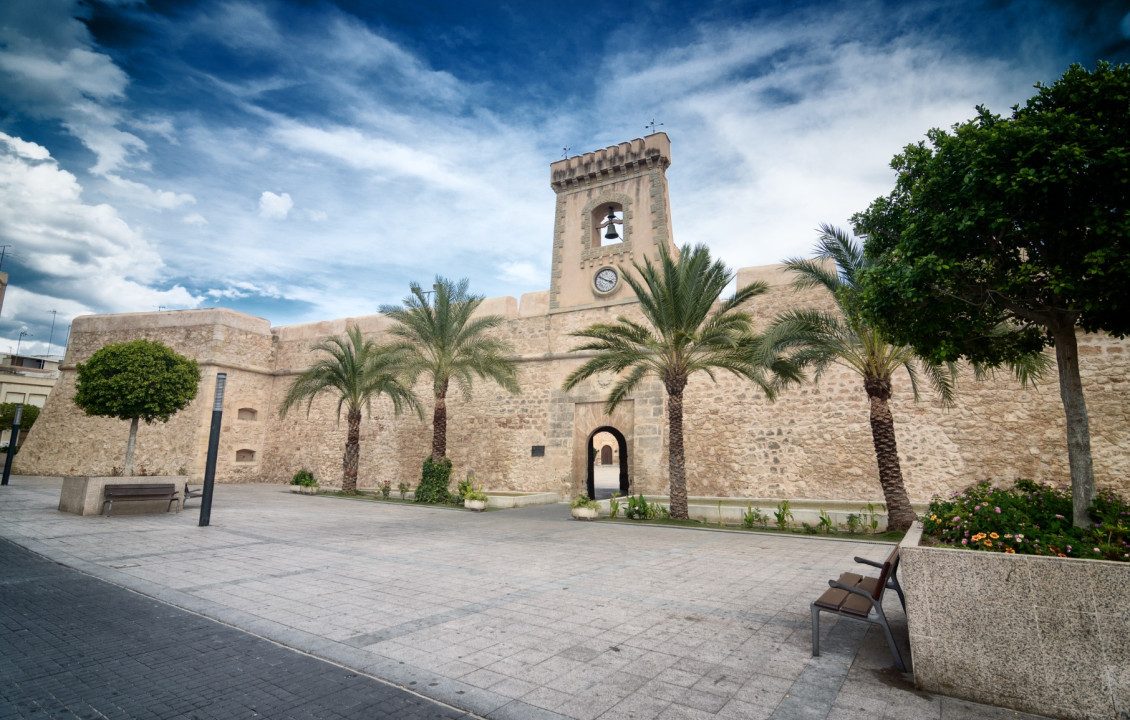 Seasonal Rental - Apartment - Santa Pola - Santiago Bernabeu