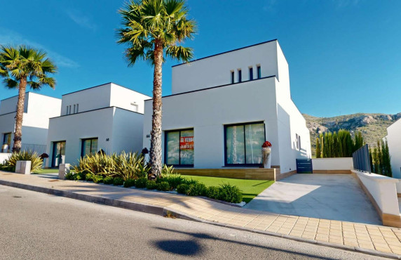 For Sale - villa - Monforte del Cid - Font del Llop