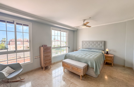 Seasonal Rental - Triplex - Santa Pola - Santa Pola del Este