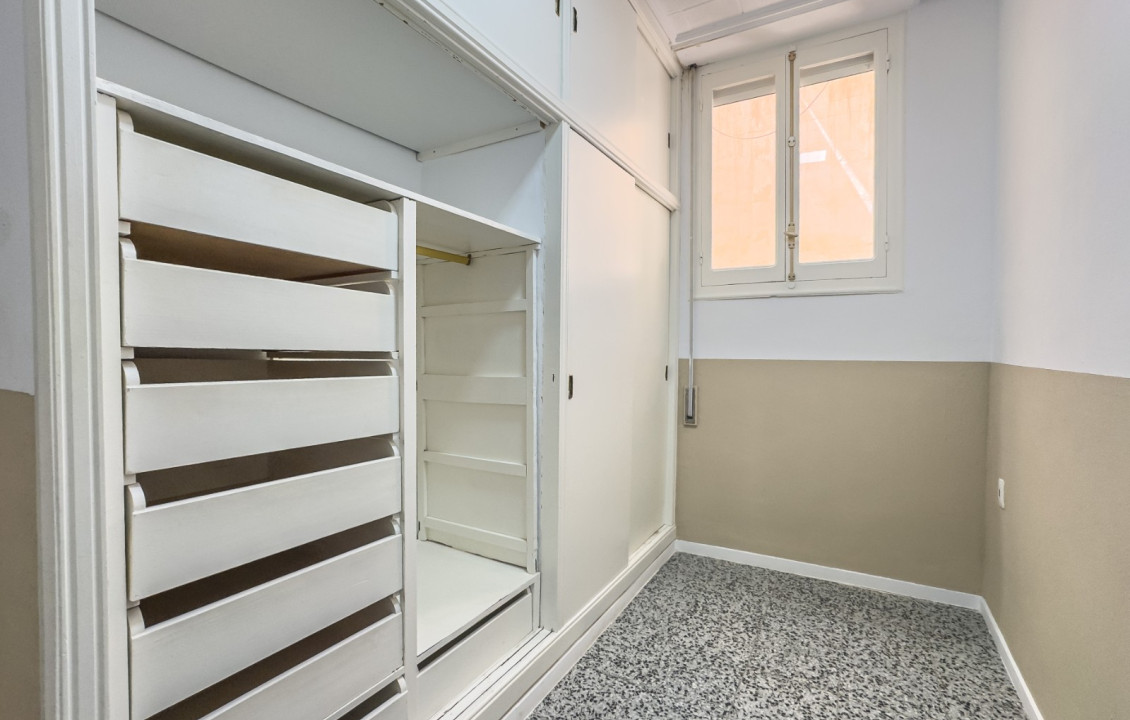 Alquiler de habitación de Larga Estancia - Apartamento - Elche - Centro