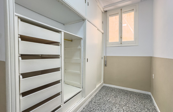 Alquiler de habitación de Larga Estancia - Apartamento - Elche - Centro