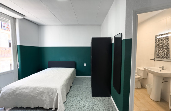 Alquiler de habitación de Larga Estancia - Apartamento - Elche - Centro
