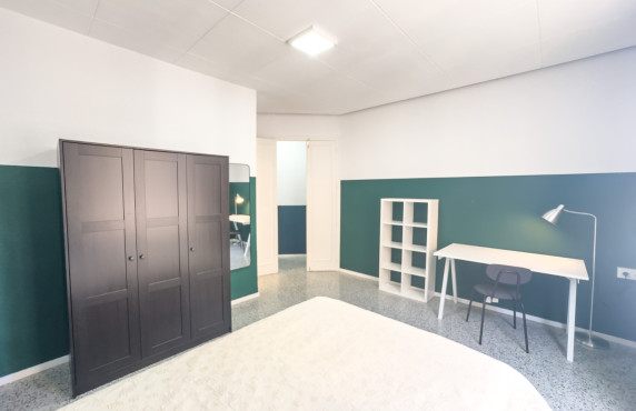 Alquiler de habitación de Larga Estancia - Apartamento - Elche - Centro