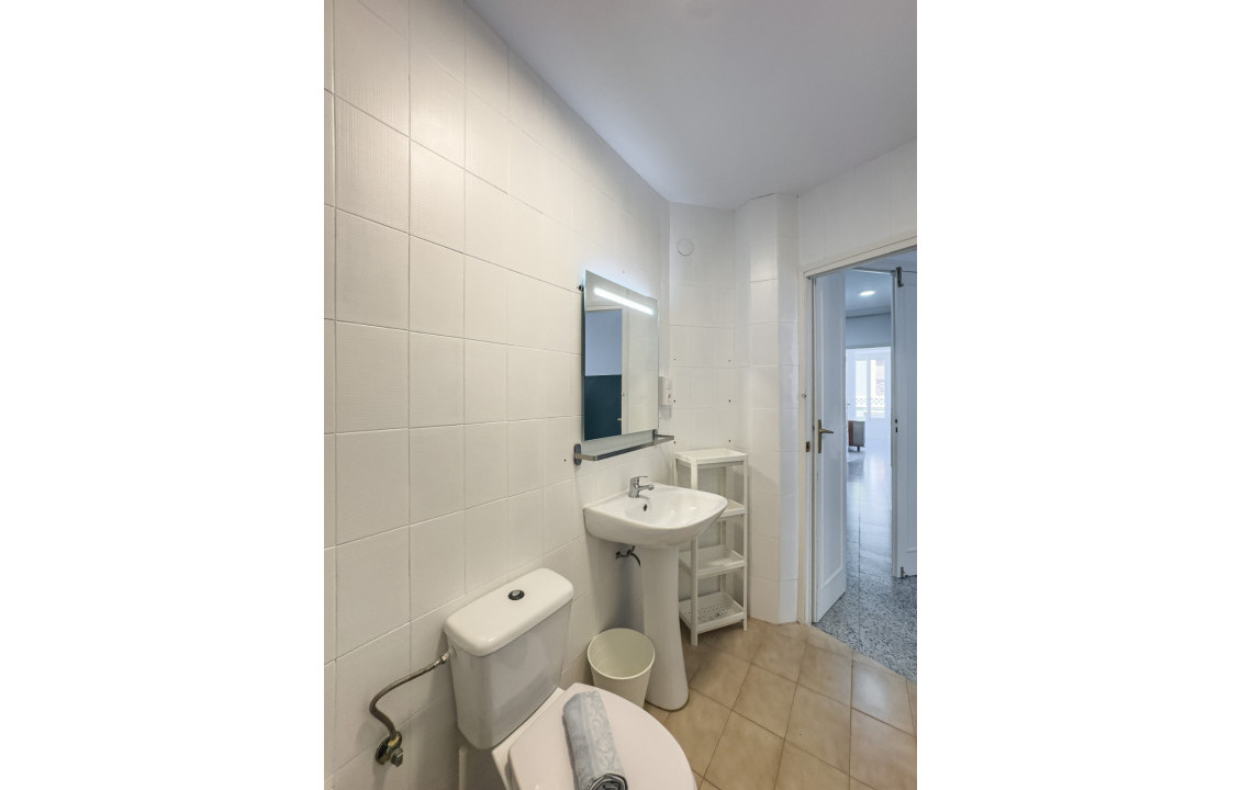 Alquiler de habitación de Larga Estancia - Apartamento - Elche - Centro
