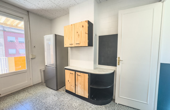 Alquiler de habitación de Larga Estancia - Apartamento - Elche - Centro