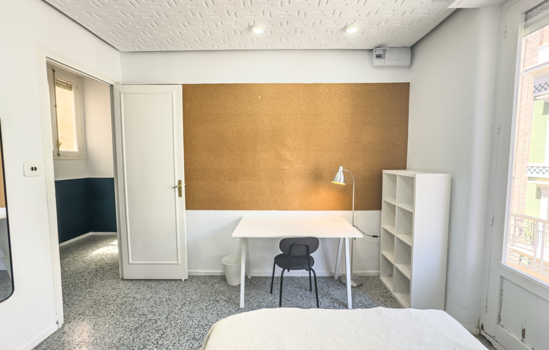 Alquiler de habitación de Larga Estancia - Apartamento - Elche - Centro