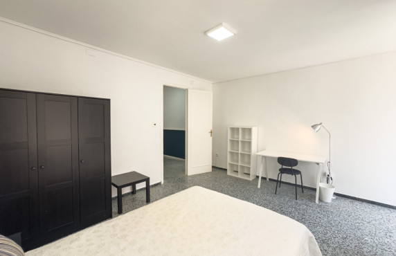 Alquiler de habitación de Larga Estancia - Apartamento - Elche - Centro