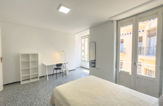 Alquiler de habitación de Larga Estancia - Apartamento - Elche - Centro