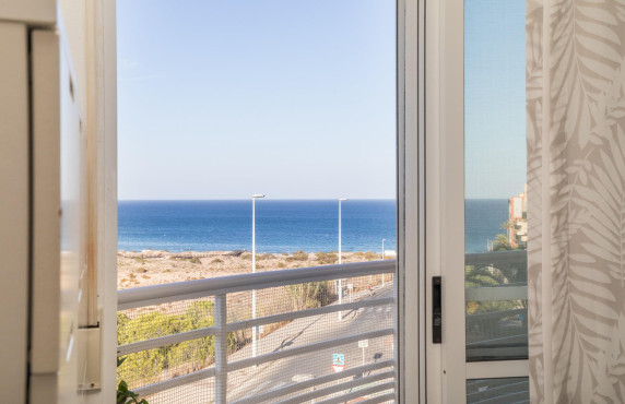 For Sale -  - Arenales del sol - Zona paseo maritimo