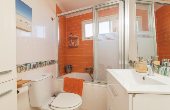For Sale -  - Arenales del sol - Zona paseo maritimo