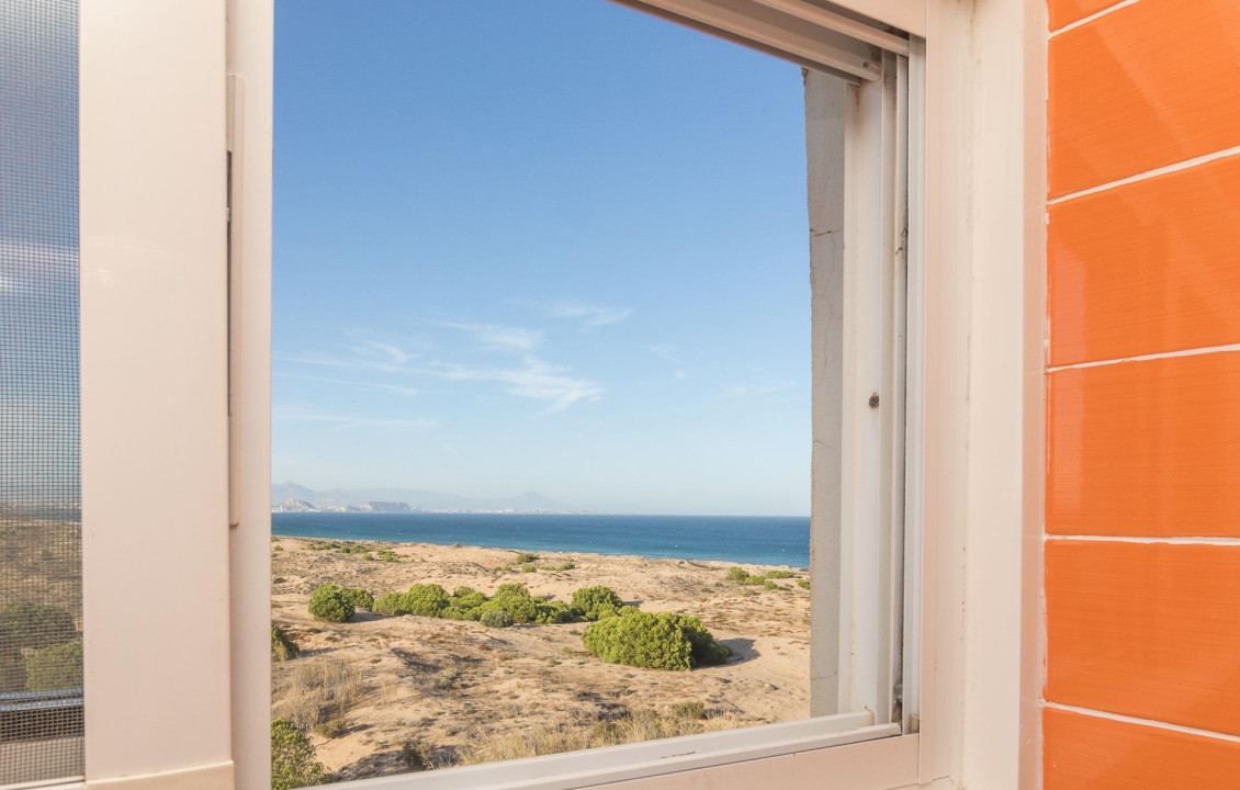 For Sale -  - Arenales del sol - Zona paseo maritimo