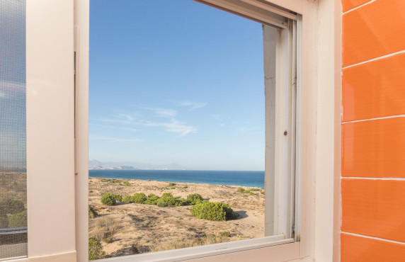 For Sale -  - Arenales del sol - Zona paseo maritimo