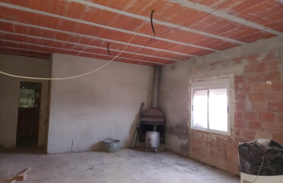 Venta - Casa Tipo Dúplex - Hondon de los Frailes - HONDON D ELOS FRAILES ALICANTE ESPAÑA