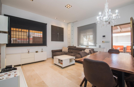 For Sale -  - Elche - Campo de futbol