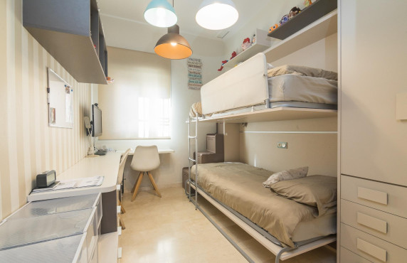 For Sale -  - Elche - Campo de futbol