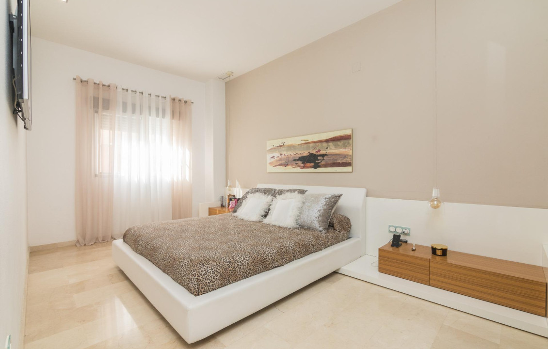 For Sale -  - Elche - Campo de futbol