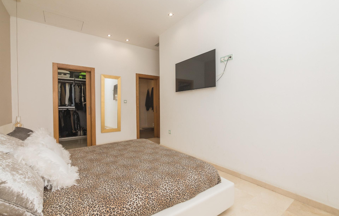 For Sale -  - Elche - Campo de futbol