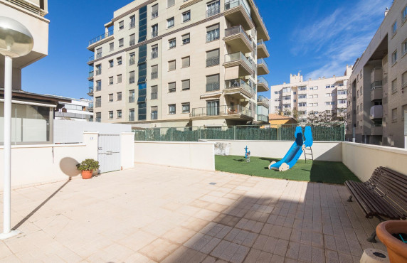 For Sale -  - Elche - Campo de futbol