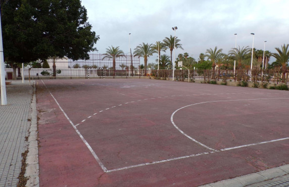 Venta - Terreno urbano - La hoya - La Hoya-Daimes-El Derramador