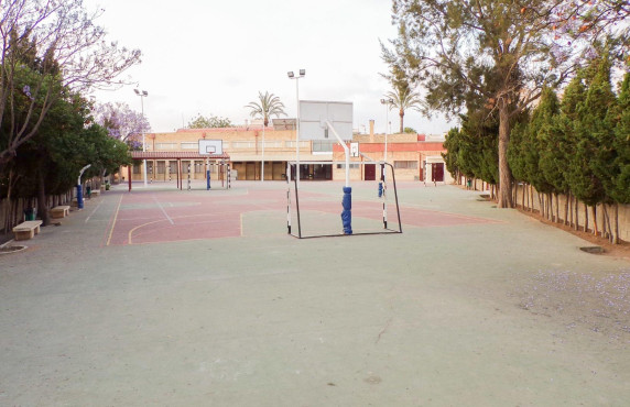 Venta - Terreno urbano - La hoya - La Hoya-Daimes-El Derramador