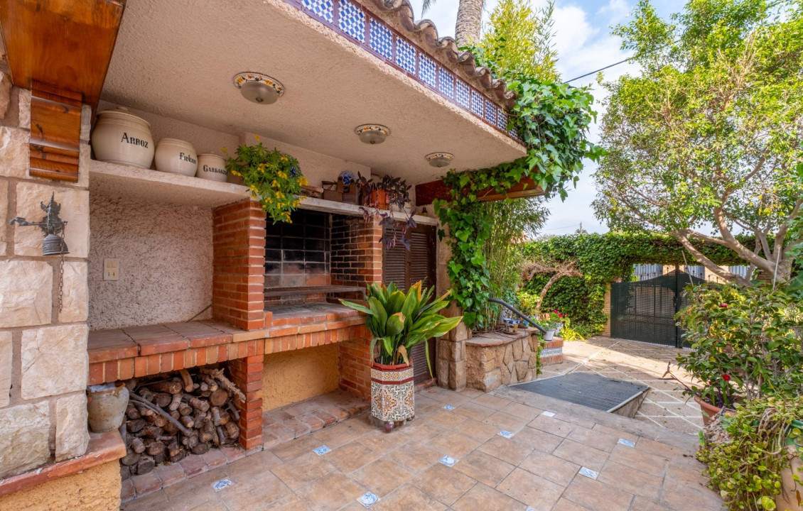 For Sale - Chalet - Perleta - Crta. santa pola