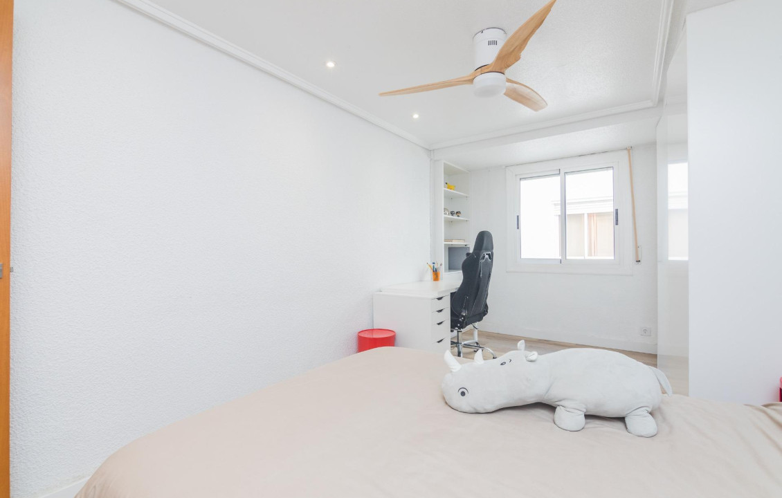 For Sale - Flat - Elche - Reina Victoria-Miguel Hernández