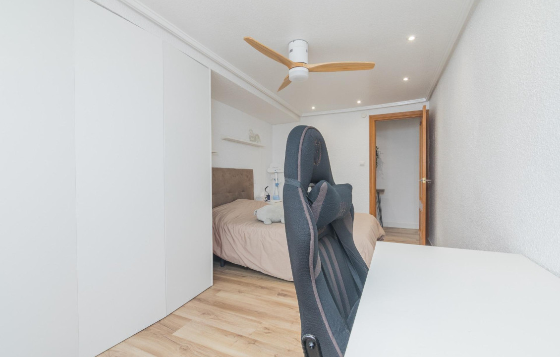 For Sale - Flat - Elche - Reina Victoria-Miguel Hernández