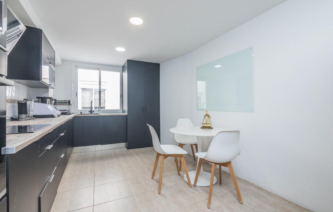 For Sale - Flat - Elche - Reina Victoria-Miguel Hernández
